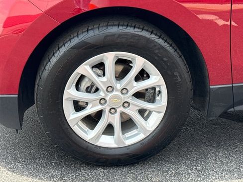 Used 2020 Chevrolet Equinox LT FWD image 16