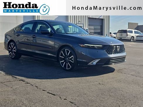 Used 2025 Honda Accord Touring image 1