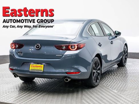 Used 2024 MAZDA MAZDA3 s image 5