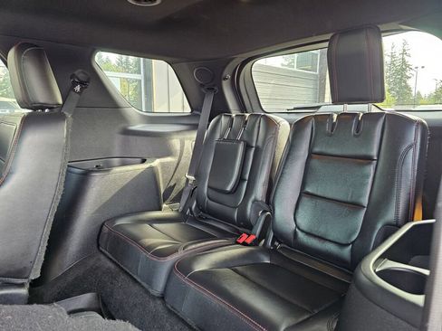 Used 2017 Ford Explorer Sport AWD/4WD image 19