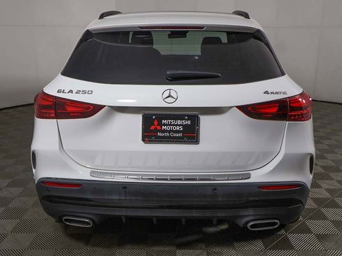 Used 2024 Mercedes-Benz GLA 250 4MATIC image 12