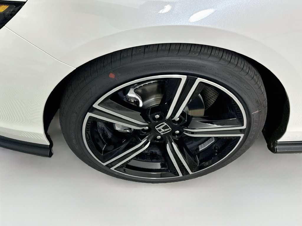 Used 2026 Honda Accord SE image 24