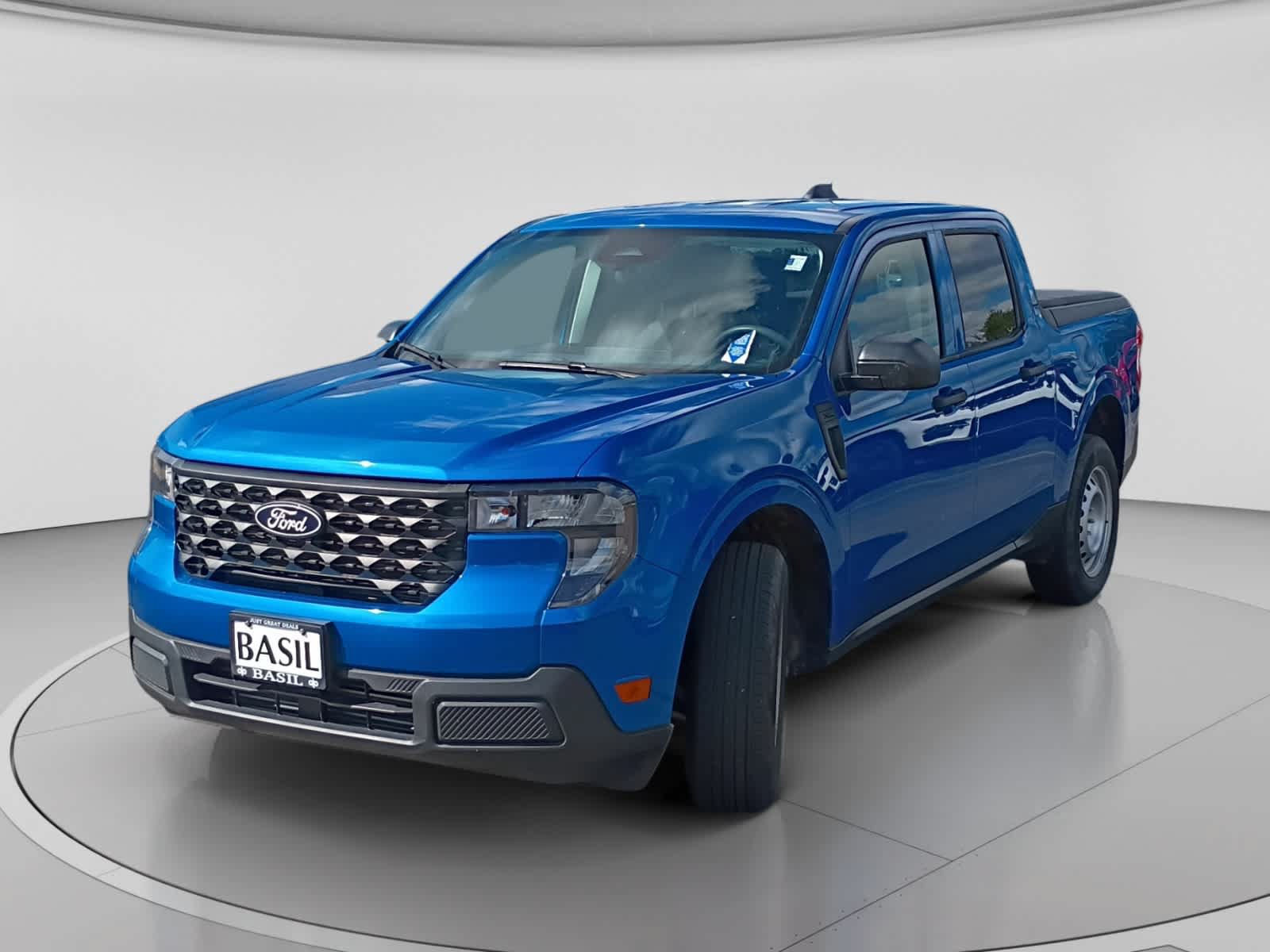 Used 2025 Ford Maverick XL w/ Equipment Group 102A AWD/4WD image 7