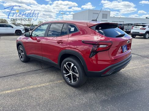 New 2026 Chevrolet Trax RS FWD image 3