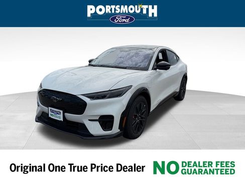 New 2025 Ford Mustang Mach-E Premium w/ Sport Appearance Package image 17