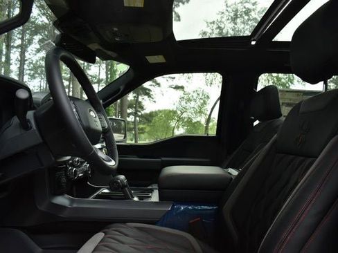 New 2025 Ford F150 XLT w/ Equipment Group 303A High image 21