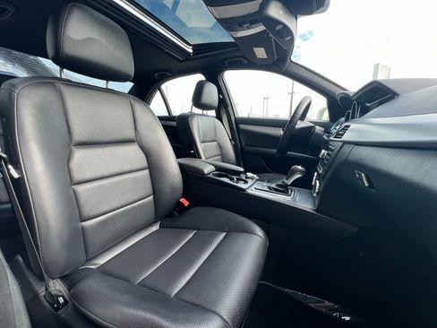 Used 2014 Mercedes-Benz C 250 Sedan image 27