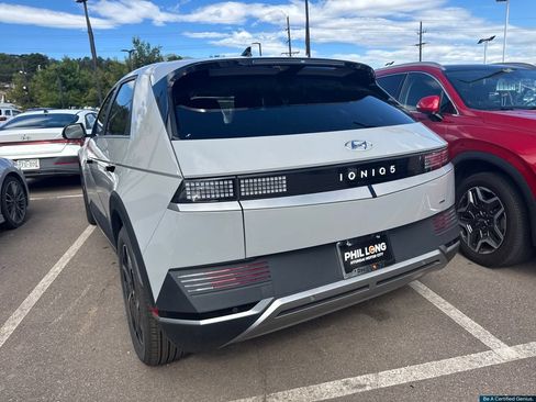 Certified 2023 Hyundai Ioniq 5 SE AWD/4WD image 18