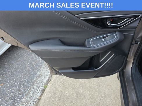 Used 2022 Subaru Outback Limited image 38