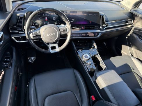 Used 2023 Kia Sportage EX w/ EX Premium Package image 15