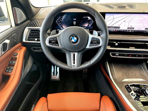 New 2027 BMW X7 M60i AWD/4WD image 17