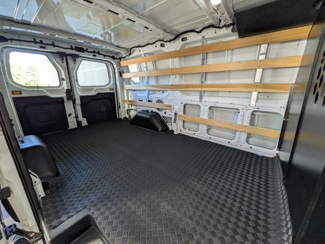 Used 2025 Ford Transit 250 Low Roof RWD image 29