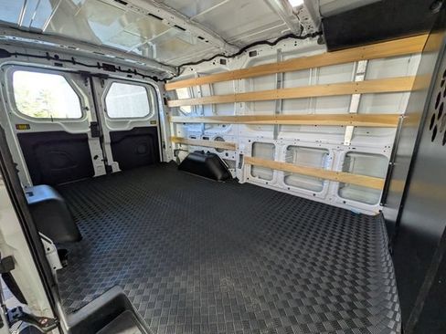 Used 2025 Ford Transit 250 Low Roof w/ Exterior Upgrade Package RWD image 29