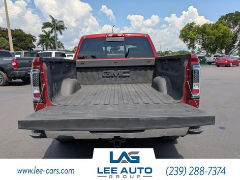 Used 2018 GMC Sierra 1500 SLT AWD/4WD image 10
