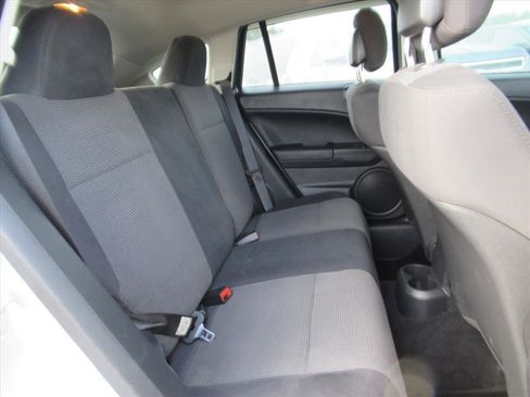 Used 2010 Dodge Caliber Mainstreet image 25