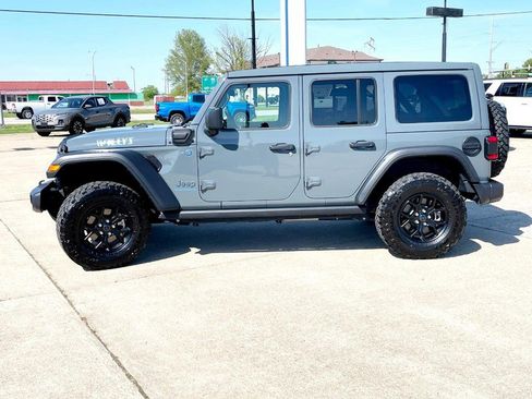Used 2025 Jeep Wrangler Unlimited Sport S 4xe AWD/4WD image 6
