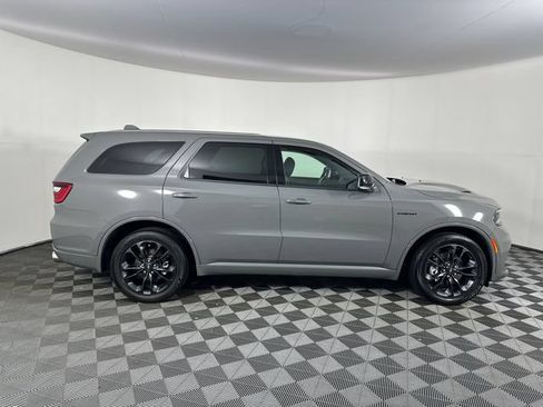 Used 2022 Dodge Durango R/T w/ Blacktop Package AWD/4WD image 30