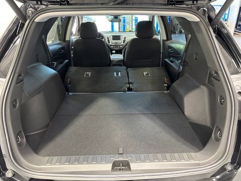 Used 2022 Chevrolet Equinox LT AWD/4WD image 36
