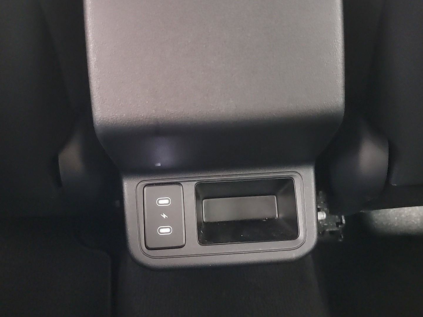 Used 2025 Kia K4 FWD image 22