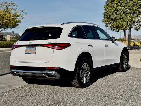 Used 2026 Mercedes-Benz GLC 300 4MATIC image 8