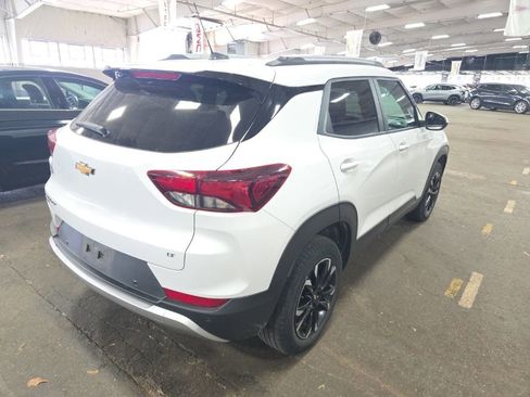 Certified 2022 Chevrolet TrailBlazer LT w/ Convenience Package AWD/4WD image 3