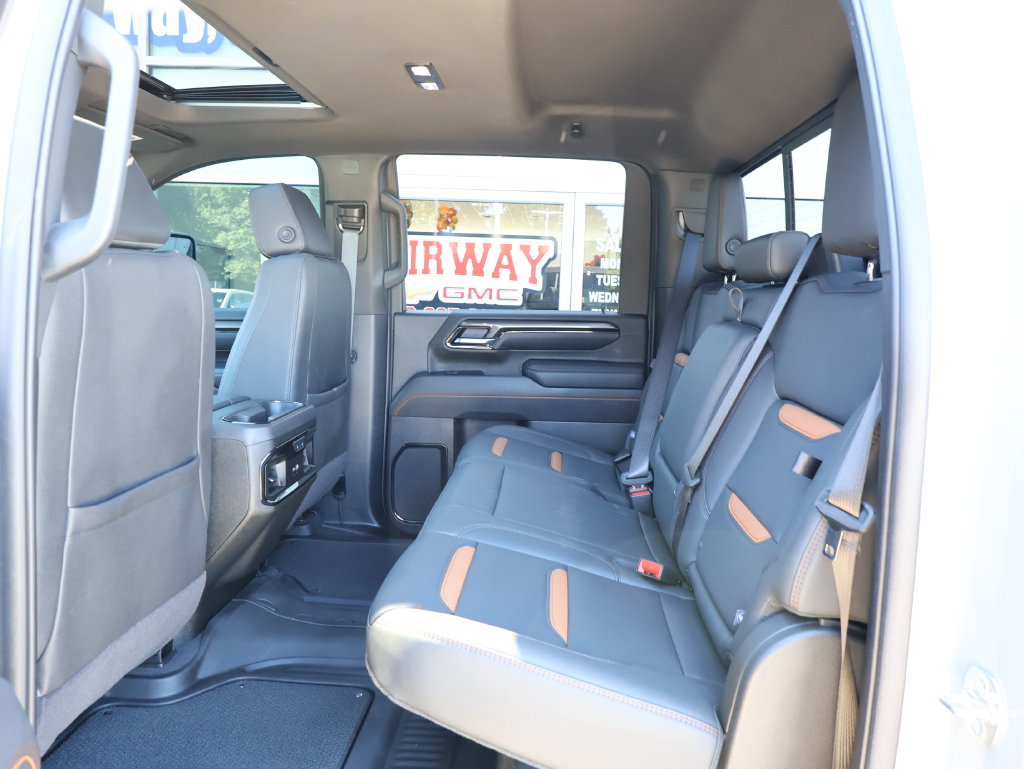 Certified 2025 GMC Sierra 3500 AT4 w/ AT4 Premium Plus Package AWD/4WD image 29