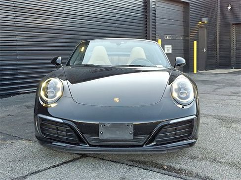 Used 2017 Porsche 911 Targa 4S image 10