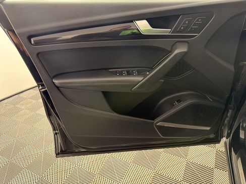 Used 2018 Audi Q5 Prestige w/ Prestige Package AWD/4WD image 8