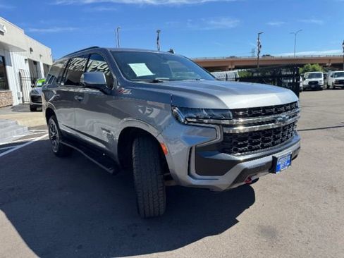 Used 2021 Chevrolet Tahoe Z71 w/ Z71 Off-Road Package image 3