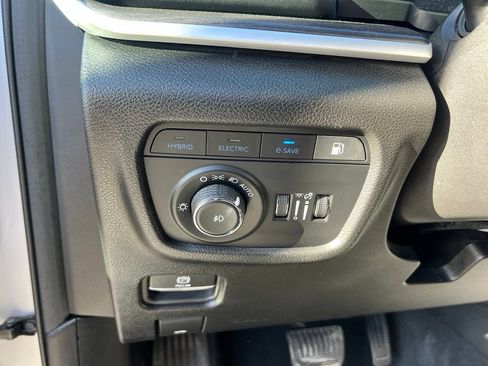 Certified 2024 Jeep Grand Cherokee Limited 4xe AWD/4WD image 11