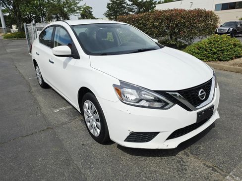 Used 2018 Nissan Sentra S FWD image 7