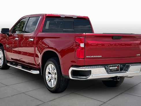 Used 2022 Chevrolet Silverado 1500 LTZ w/ LTZ Convenience Package II RWD image 12