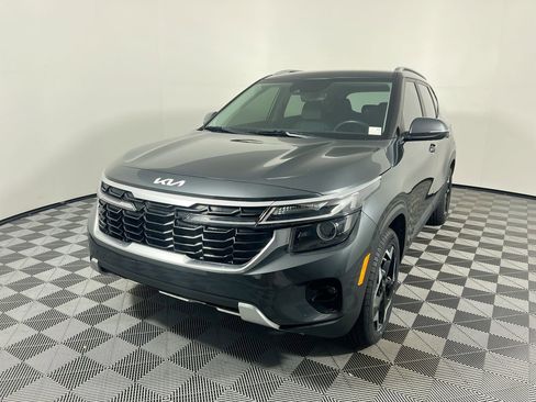 New 2026 Kia Seltos EX image 8