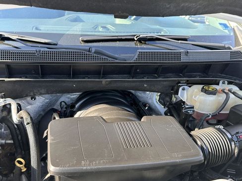 Used 2021 Chevrolet Silverado 1500 LT image 30