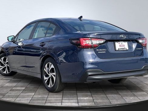 Used 2025 Subaru Legacy Premium image 11