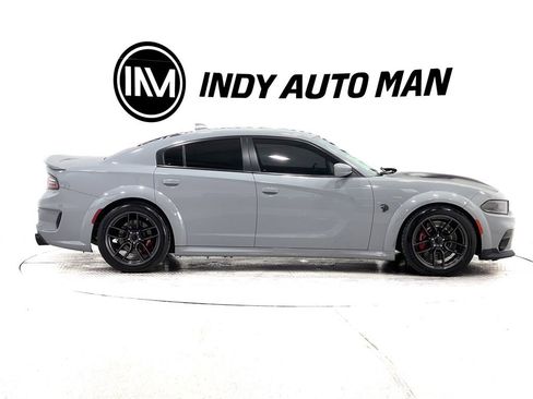 Used 2022 Dodge Charger SRT Hellcat w/ Harman/Kardon Audio Group image 3