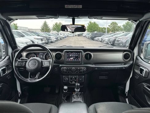 Used 2021 Jeep Wrangler Unlimited Sport AWD/4WD image 19