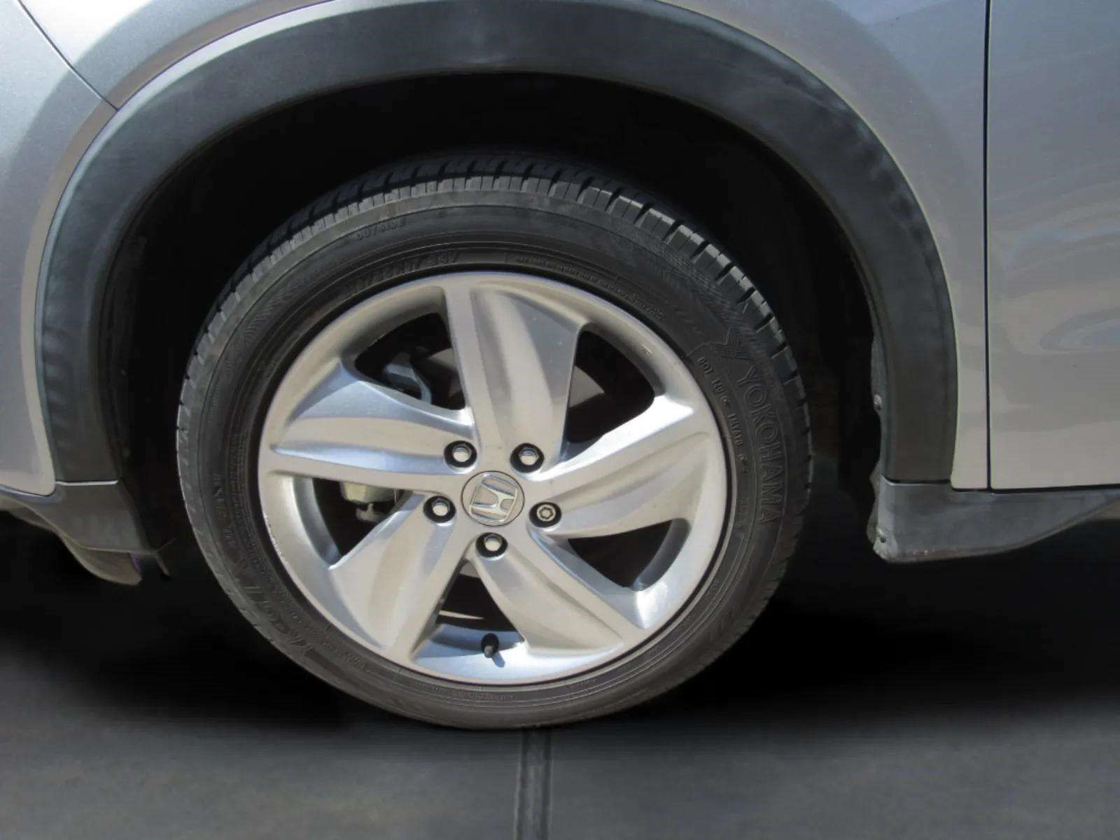 Used 2019 Honda HR-V EX image 5