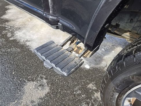 Used 2019 Ford F150 King Ranch w/ Equipment Group 601A Luxury image 11