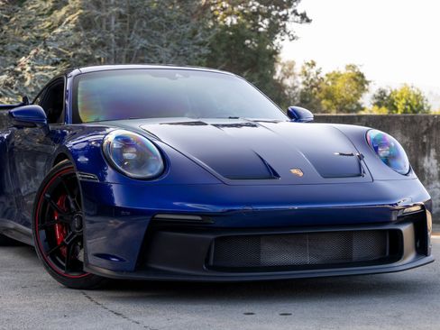 Used 2022 Porsche 911 GT3 image 9