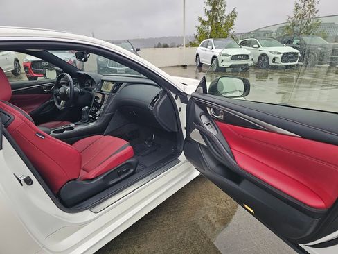 Certified 2022 INFINITI Q60 Red Sport 400 w/ Cargo Package image 12