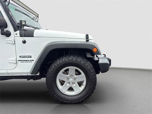 Used 2016 Jeep Wrangler Unlimited Sport w/ Quick Order Package 24S image 31