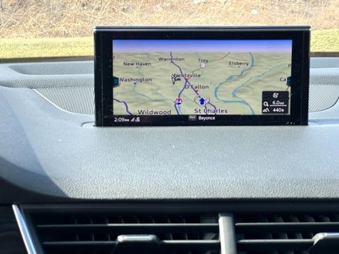 Used 2018 Audi Q7 3.0T Premium image 15