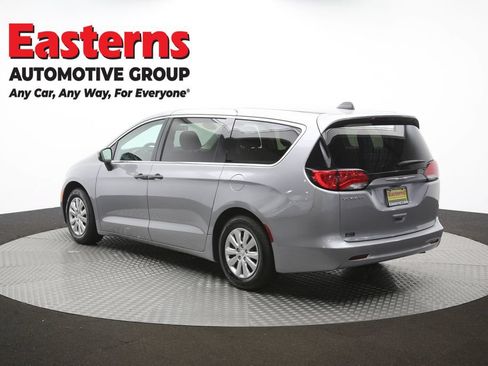 Used 2021 Chrysler Voyager L FWD image 62