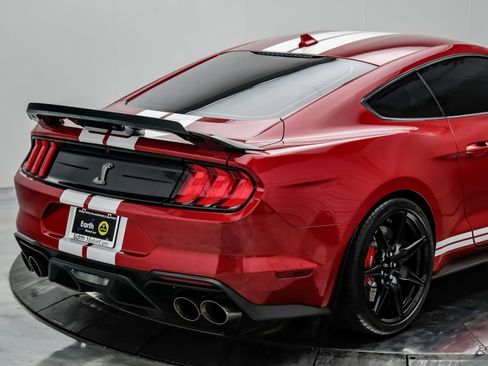 Used 2021 Ford Mustang Shelby GT500 w/ Carbon Fiber Handling Package RWD image 22