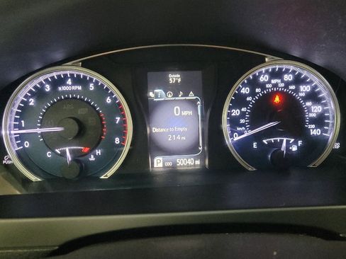 Used 2017 Toyota Camry XLE image 23