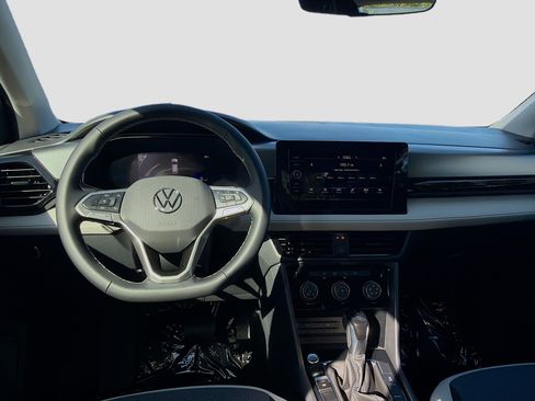 New 2026 Volkswagen Taos S FWD image 17