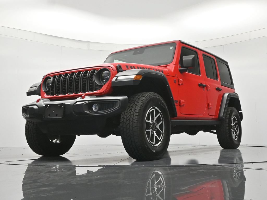 Used 2024 Jeep Wrangler Unlimited Rubicon AWD/4WD image 35