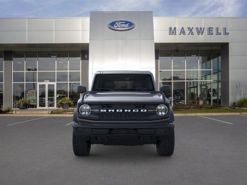 New 2025 Ford Bronco 4-Door image 28