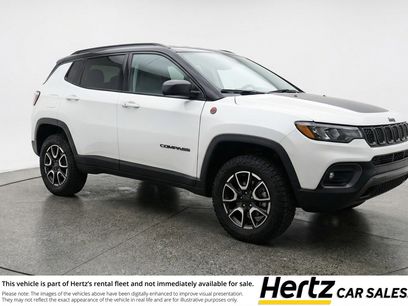 Used 2025 Jeep Compass Trailhawk